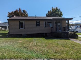 128 Hutchinson St, Uniontown, PA 15401