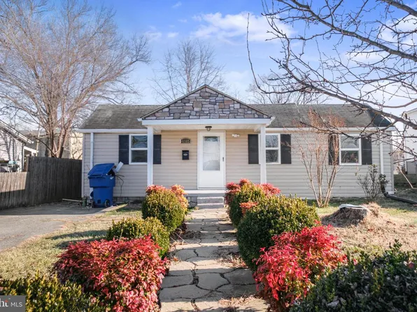 1307 Monroe Ave, Front Royal, VA 22630