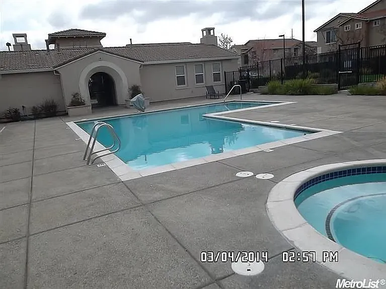7515 Sheldon Rd — Photo 2