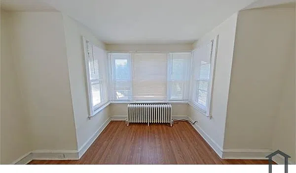 3 bed, $1,600 — Photo 4