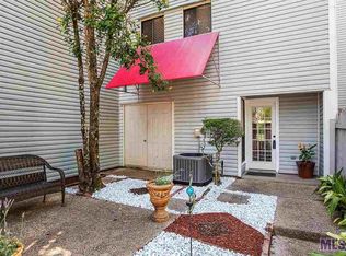8403 E Cypress Point Ct, Baton Rouge, LA 70809