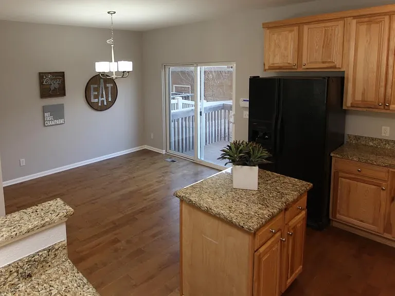 3855 W 118th Pl — Photo 4