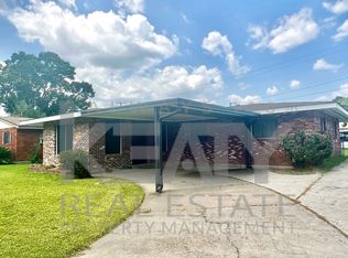 444 Normandy Rd, Lafayette, LA 70503