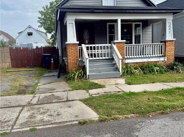 227 Weiss St, Buffalo, NY 14206