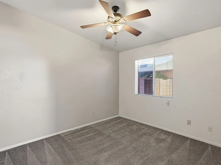2920 N La Chiquita Ave — Photo 22