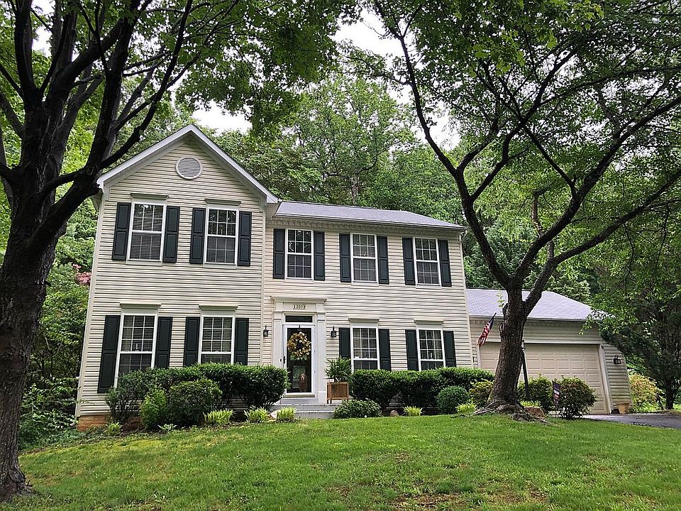 1st image of 13089 Crestbrook Dr