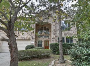 2 Climbing Rose Ct, Conroe, TX 77385