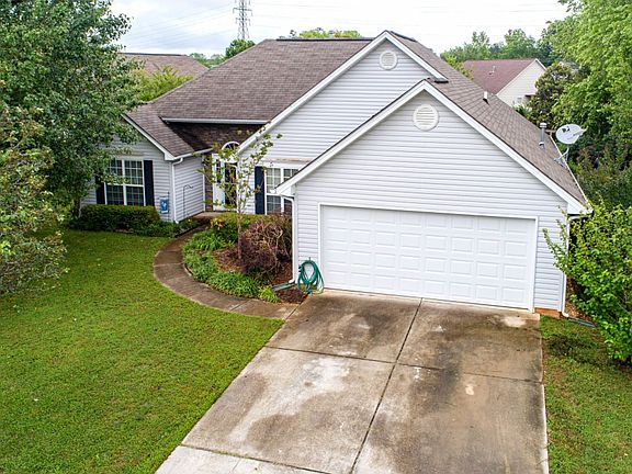 2nd image of 615 Darrington Ct