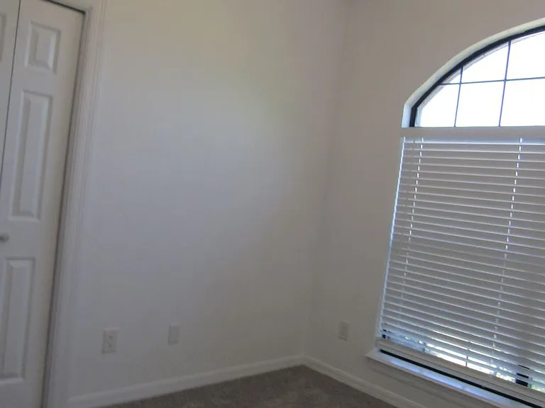 4104 SW Wendy Dr — Photo 21