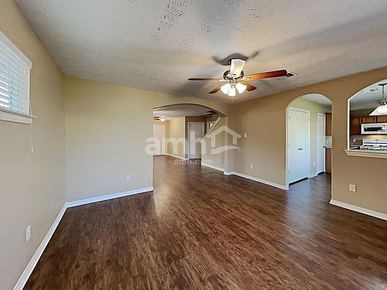 5010 Deerpath Dr — Photo 7