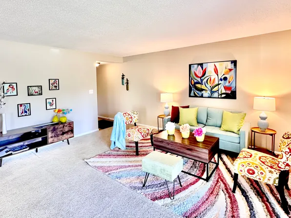 South Lake Apartments