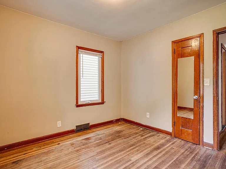 Main Rear Bedroom