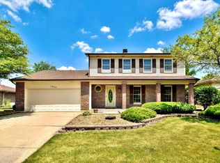 3468 Brewer Rd, Darien, IL 60561