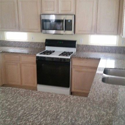 3rd image of 4557 S Bonita Vista St #0