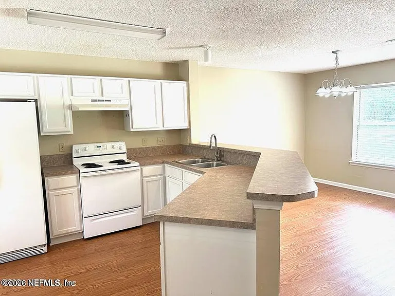 155 Southern Bridge Blvd #4 — Photo 6