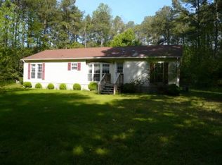 8701 Marshfield Ln, Gloucester, VA 23061