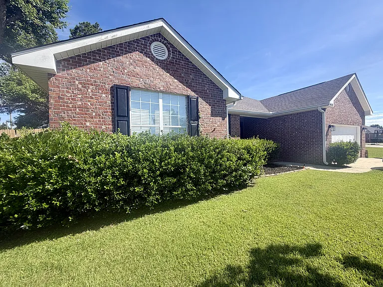 3406 Hermitage Ct — Photo 4