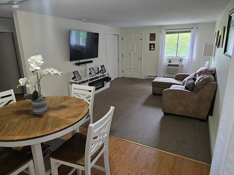 205 Brayton Ave #6 — Photo 10