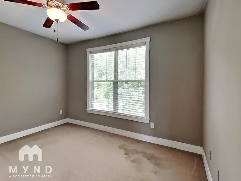 175 Herring St #5 — Photo 7