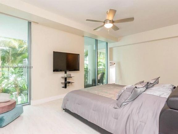4th image of 6000 Collins Ave APT 146