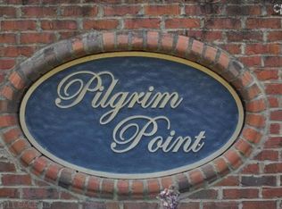 105 Pilgrim Point Dr, Lexington, SC 29072