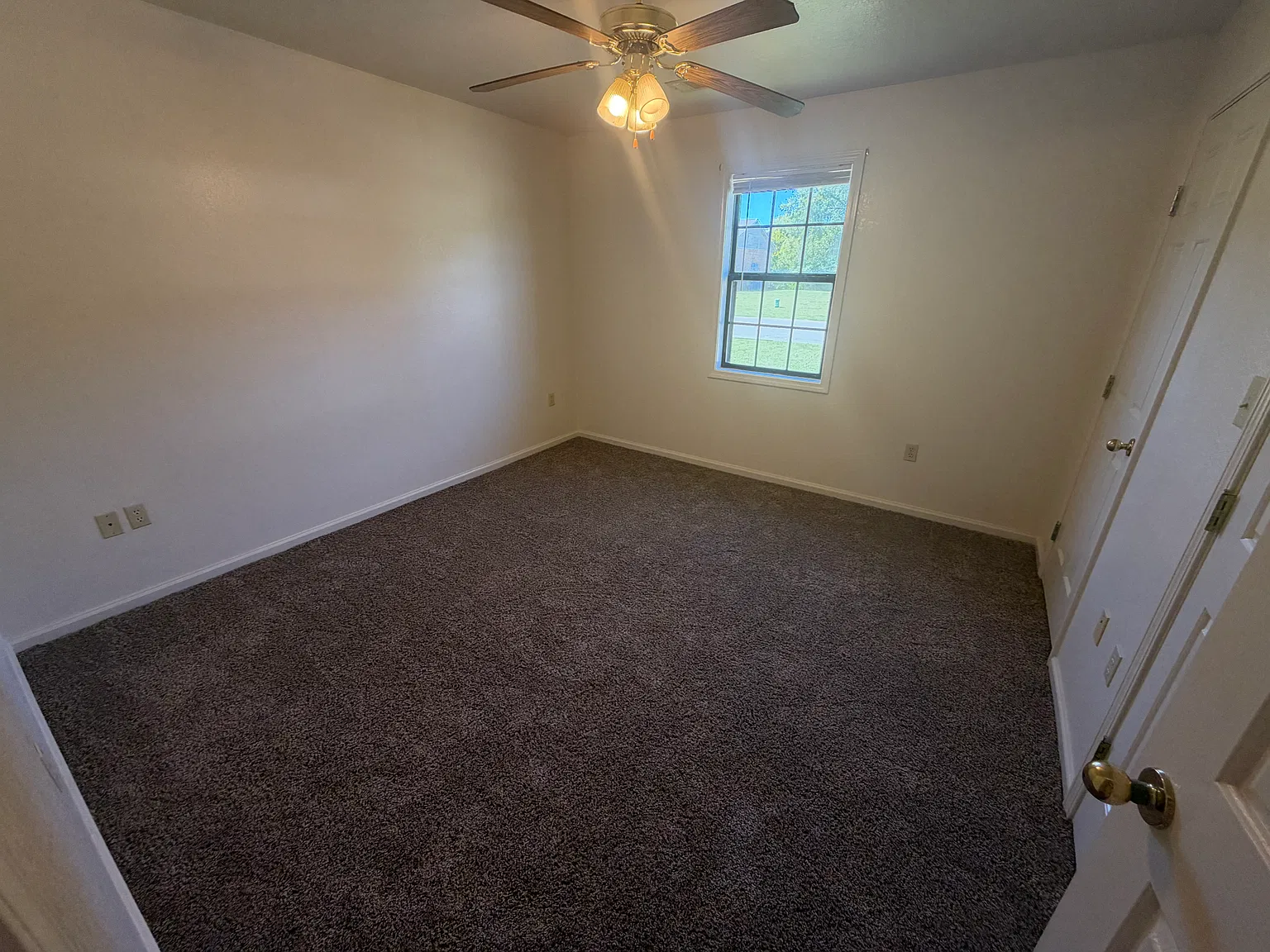 2 bed, 866 sqft, $850 — Photo 4