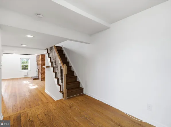 747-00 S 2nd St, Philadelphia, PA