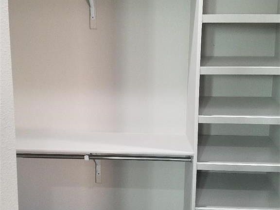 4th image of 10469 Brooke Lauren Pl