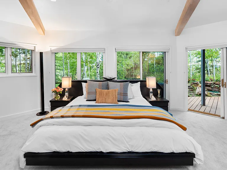 Antler Ridge Ln — Photo 11
