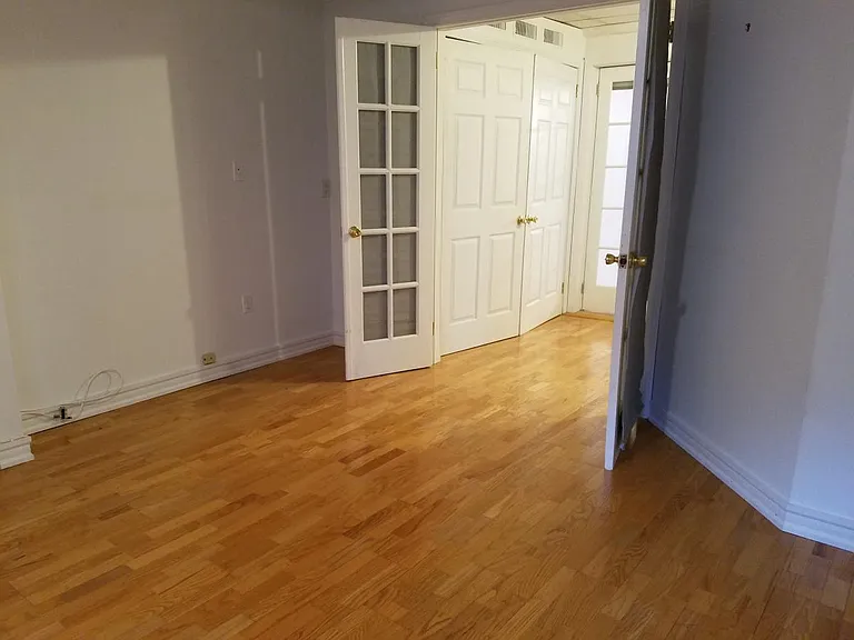 21 Ash St #4 — Photo 15