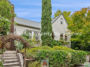 2619 NE Flanders St, Portland, OR 97232