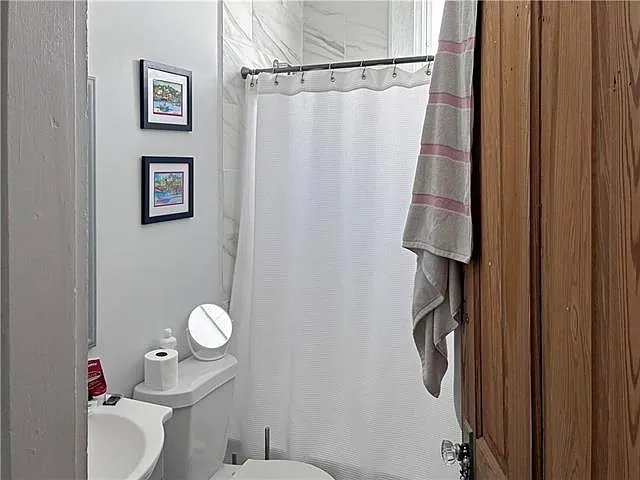 2 bed, 2.0 bath, 1150 sqft, $1,900 — Photo 4