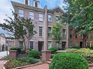 3 Candler Grove Ct, Decatur, GA 30030