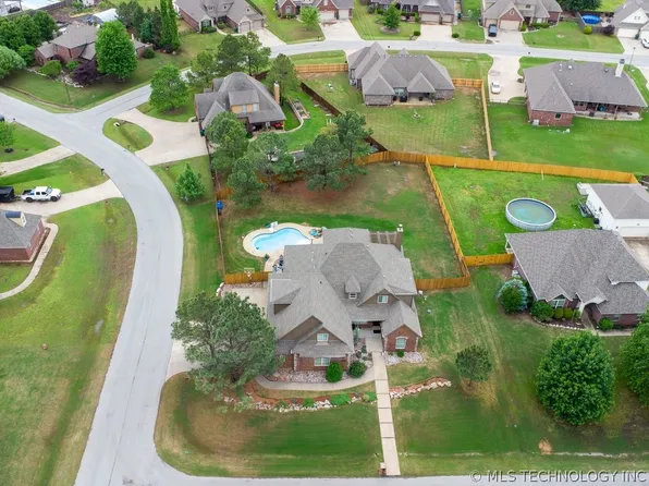 21192 E 112th St S, Broken Arrow, OK 74014
