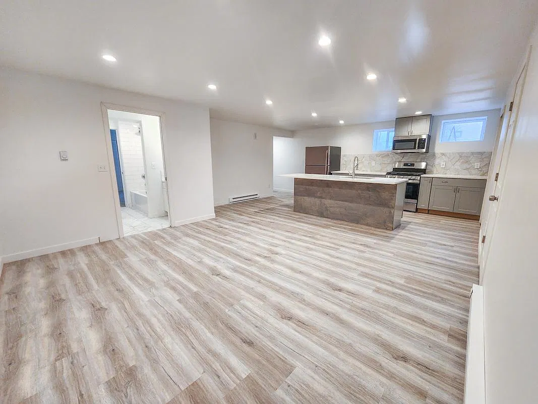 2 bed, 1200 sqft, $1,650 — Photo 4