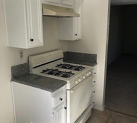 4th image of 1062 Palmetto Way APT F