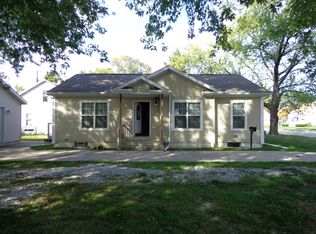 15534 Semrau Ave, Eastpointe, MI 48021