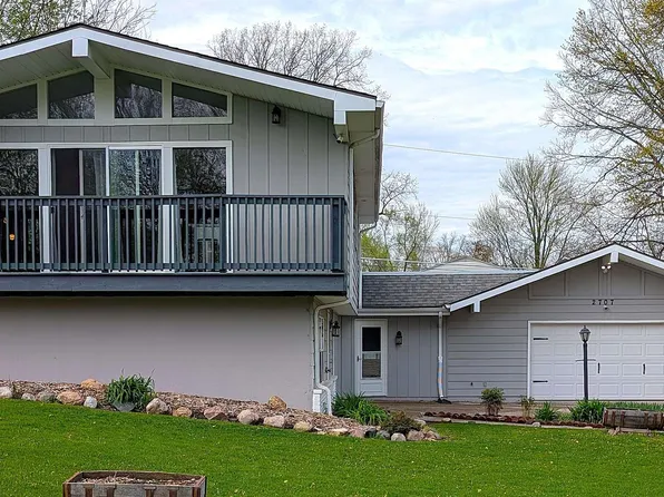 2707 Otsego Dr, Fort Wayne, IN 46825