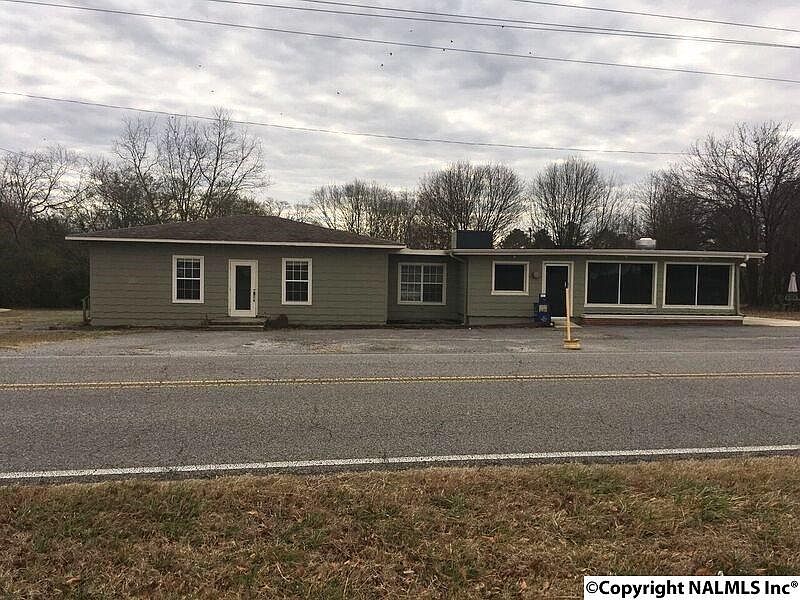 1st image of 1770 Sardis Dr