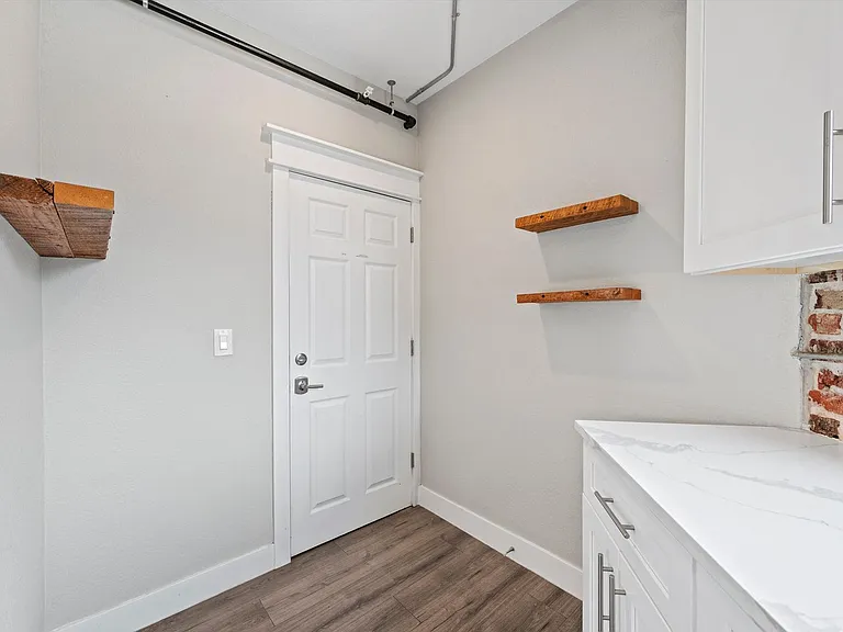 Penn Mor Apartments — Photo 17