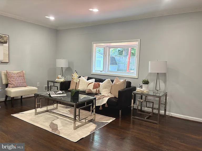 5702 Denfield Rd — Photo 6