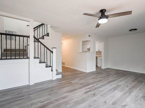 2nd image of 4306 Greenway Dr