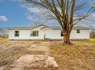 88450 52nd St, Decatur, MI 49045