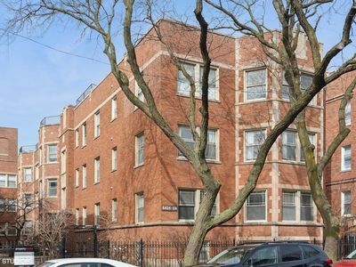 6818 N Ashland Blvd APT 3A, Chicago, IL, 60626