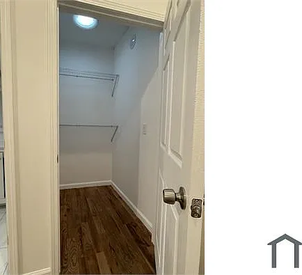 801 Joseph E Boone Blvd NW — Photo 6