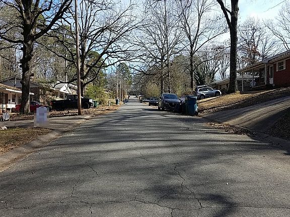5th image of 7011 Talmage Dr