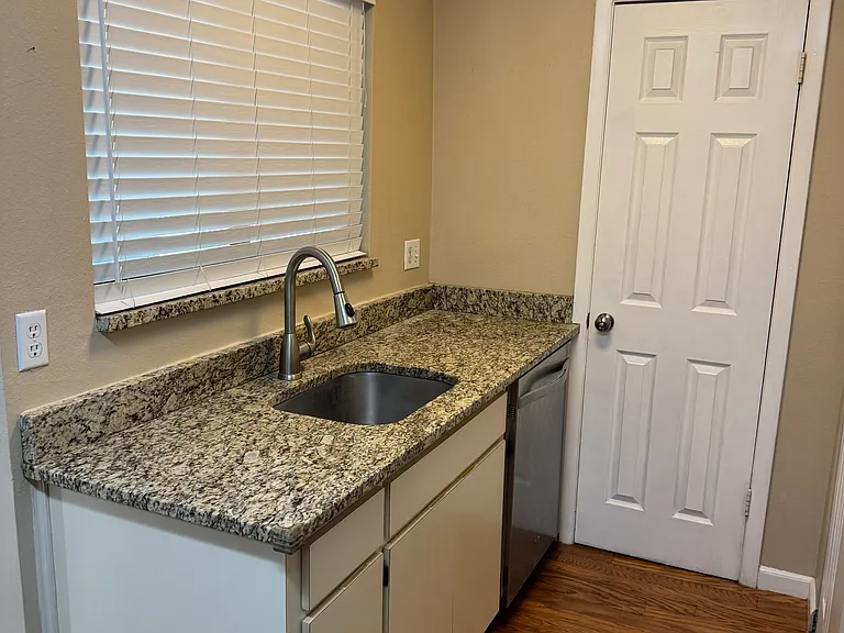 Kitchen Sink with Granite Countertop