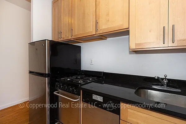 Rented by Copperwood Real Estate | media 12