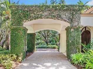 6850 SW 115th St, Pinecrest, FL 33156