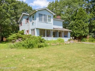 2034 Candlewood Dr, Blakeslee, PA 18610